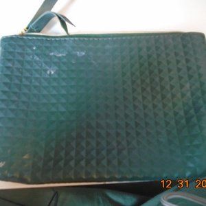 Dark Green Geometrical Design Wrislet